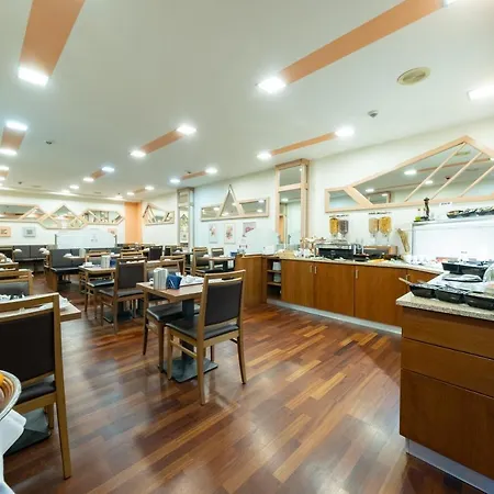 Otel Baer Sinsheim