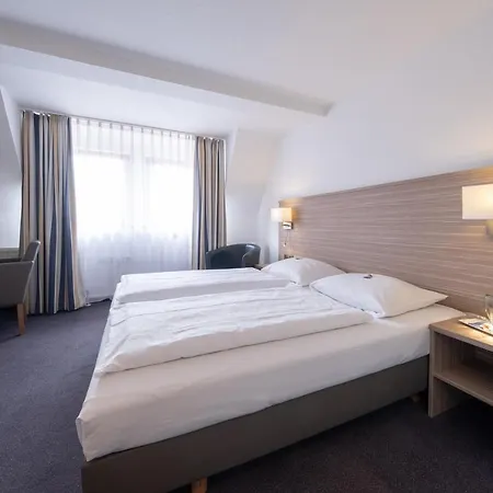 Baer Otel Sinsheim
