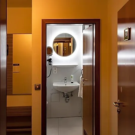 Baer Otel Sinsheim