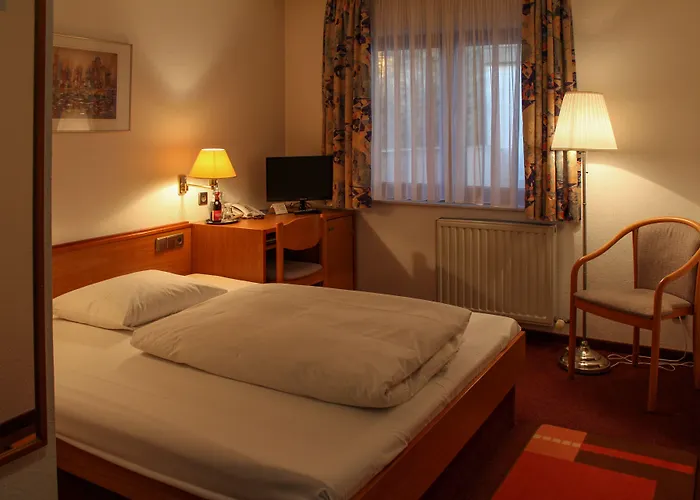 Bär Hotell Sinsheim